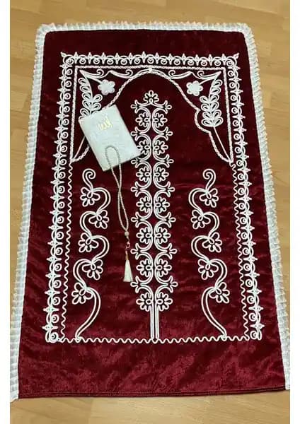 Kadife Seccade Karşılaştırması: Ayhanhome Kırmızı ve Pudra Renkli Seccade Özellikleri