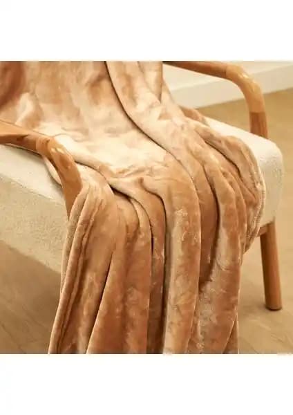 Bella Maison Shelly Wellsoft TV Battaniyesi Sıcak ve Şık Tasarım 140x190 cm