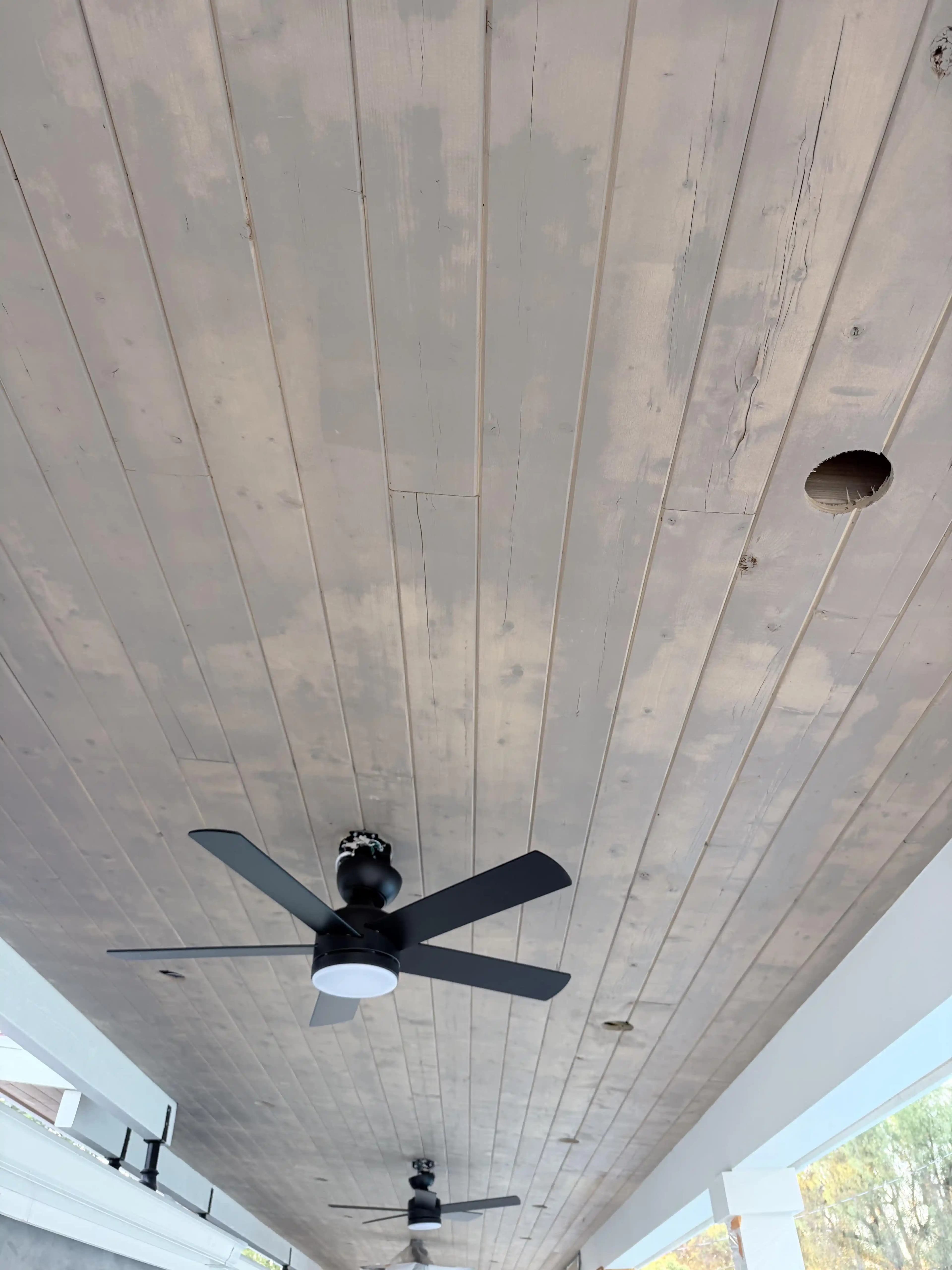 Ahşap Boyama ve Leke Düzeltme Teknikleri: İşçilik Hatalarının Önlenmesi ve Onarımı