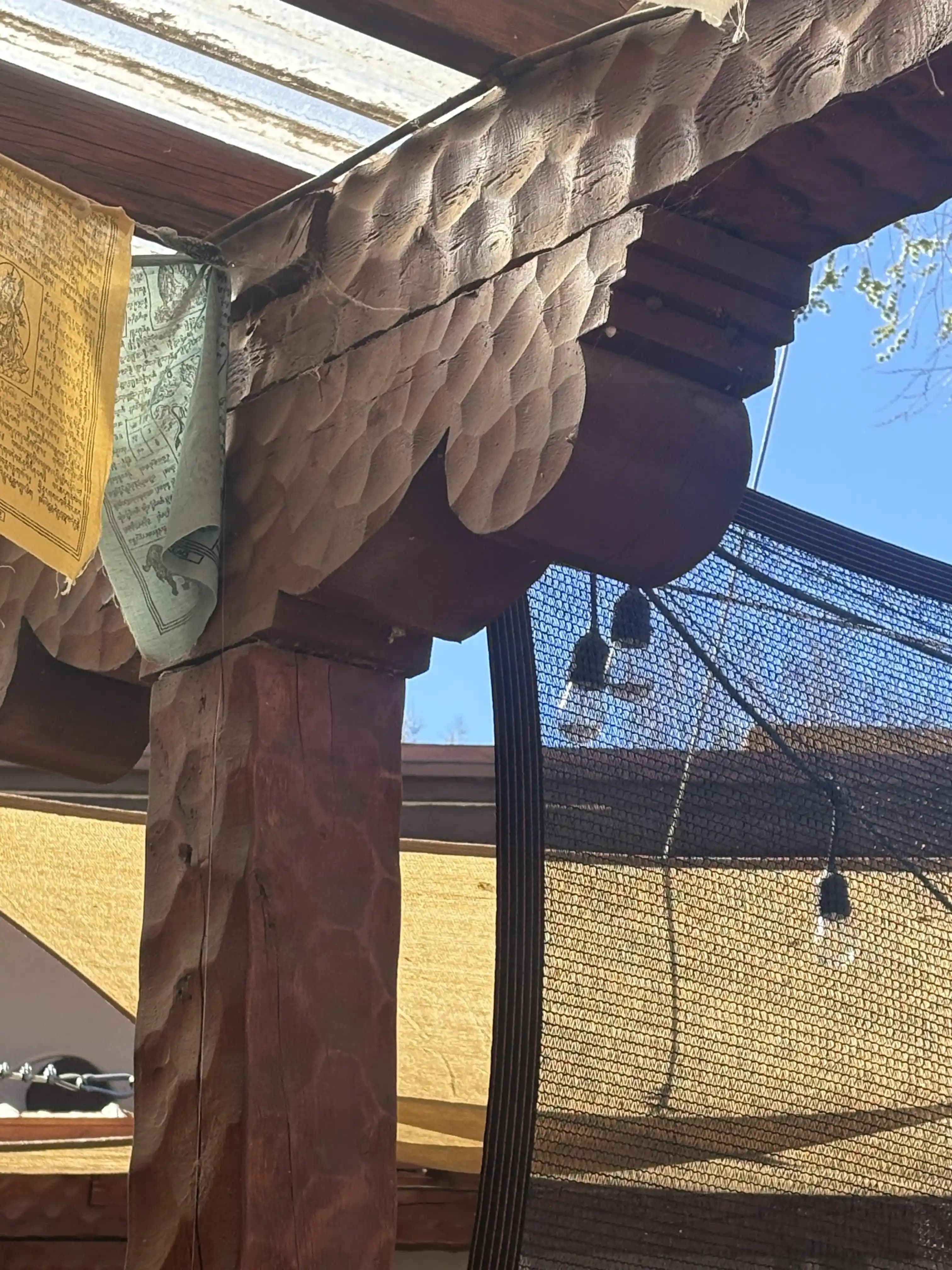 Ahşapta Divot Oluşturma Teknikleri ve Kullanılan El ile Elektrikli Aletler