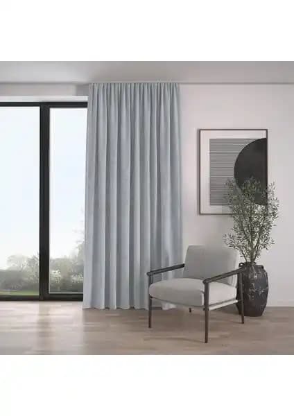 Perde Karşılaştırması: Kadife Dokulu Gümüş Grisi ve Taş Rengi Modelleri