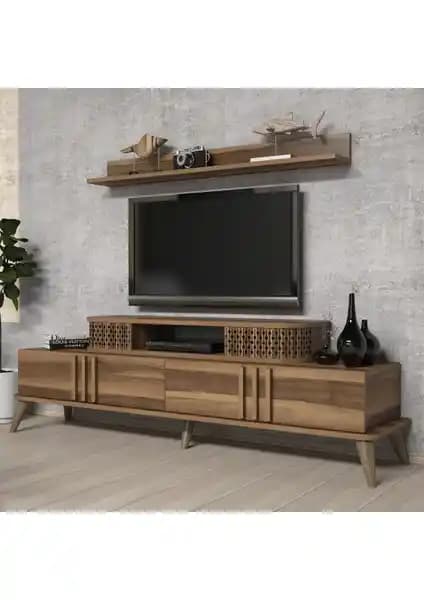 TV Ünitesi Karşılaştırması: Variant Eylül ve Roma Ahşap Ayaklı Modelleri