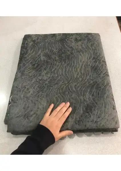 Koltuk ve Çekyat Örtüsü Karşılaştırması: Kadife ve Çift Taraflı Modellerin Özellikleri